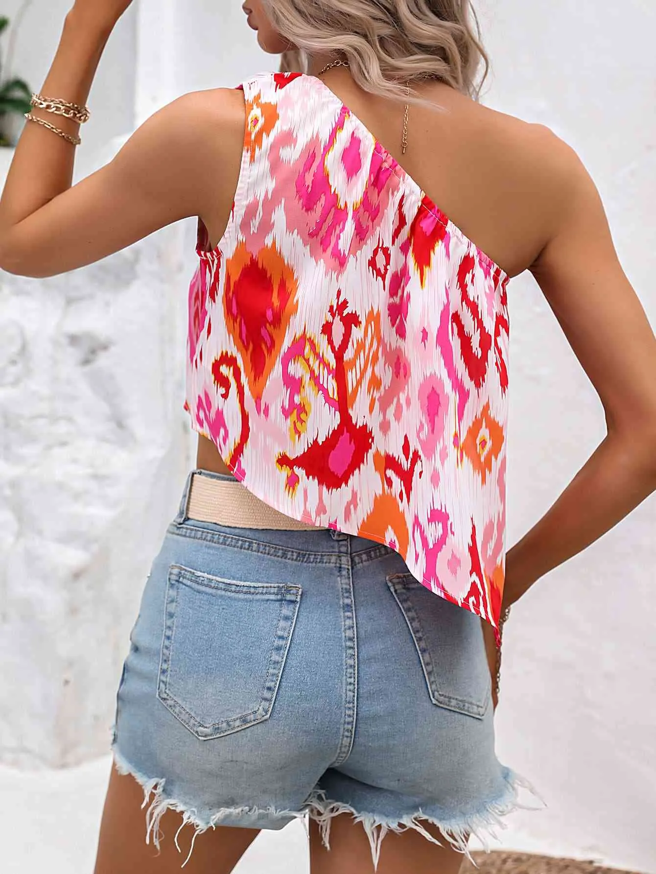 🌟 Multicolored One-Shoulder Asymmetrical Tank 🌟