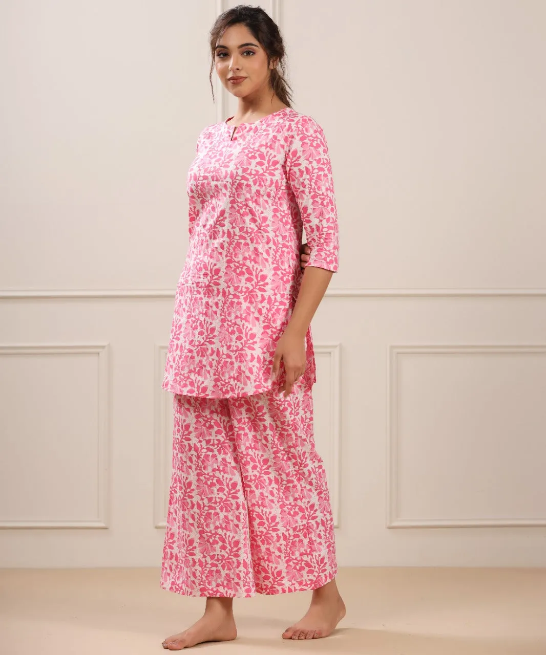 Daabu floral on White Cotton Palazzo Loungewear Set