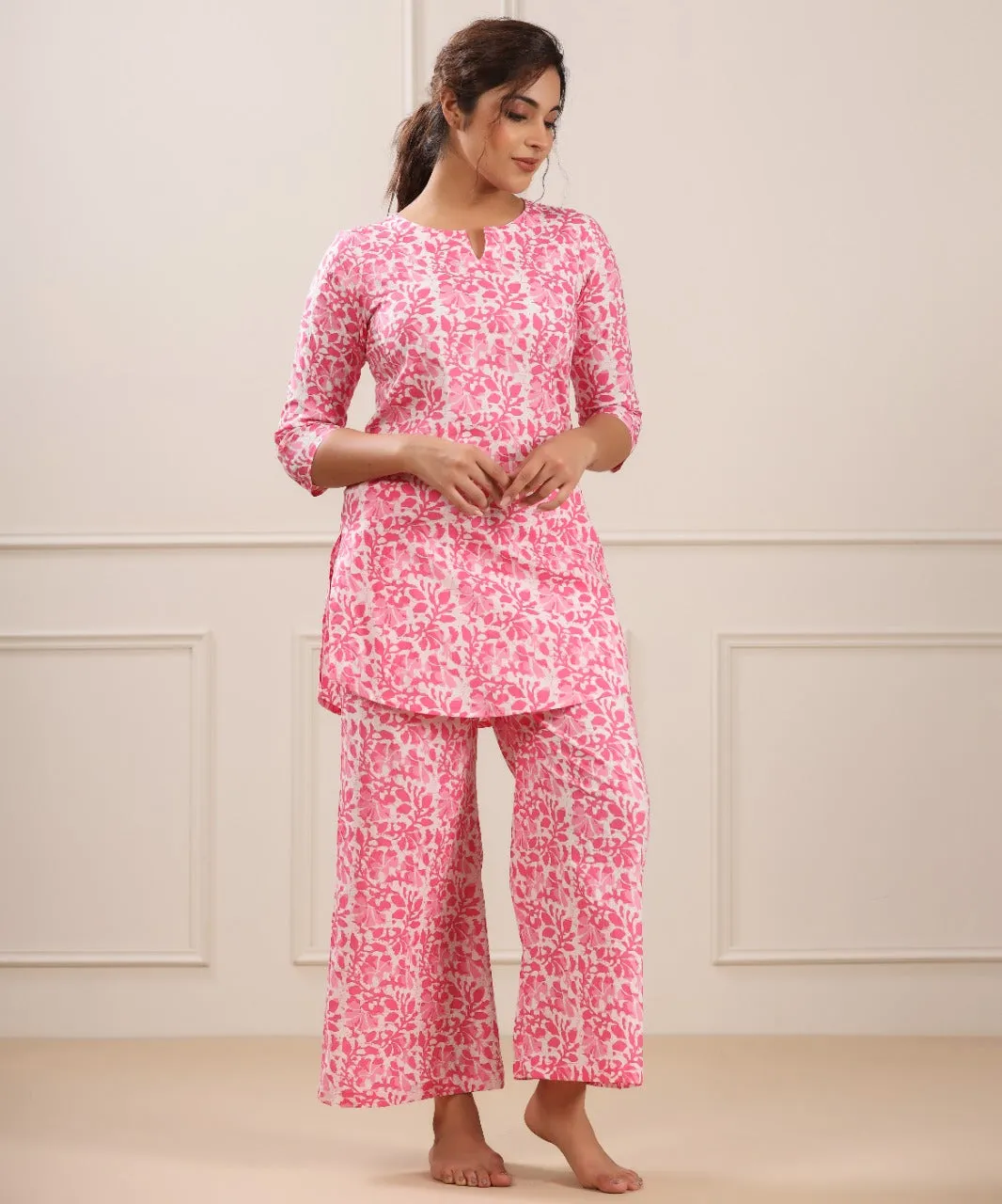 Daabu floral on White Cotton Palazzo Loungewear Set