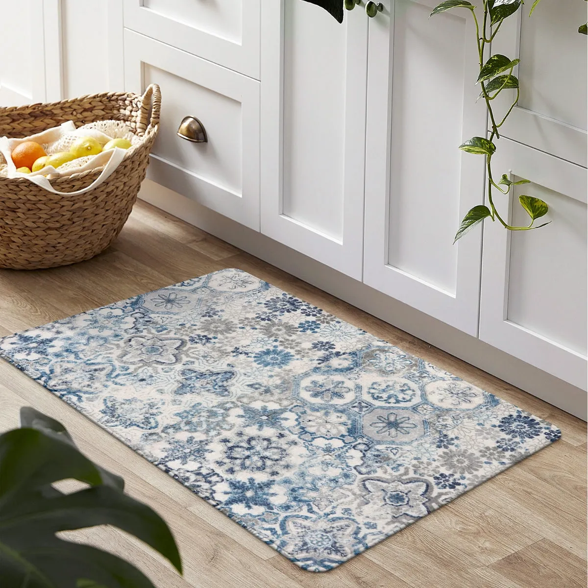 Daphne Small Boho Colorful Floral Medallion Blue/Grey Area Rug