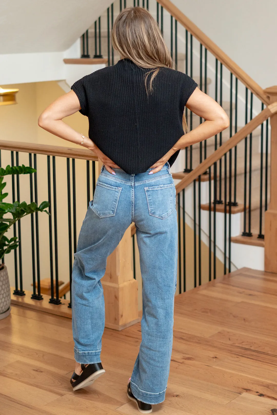 Mock Neck Short Sleeve Cropped Sweater