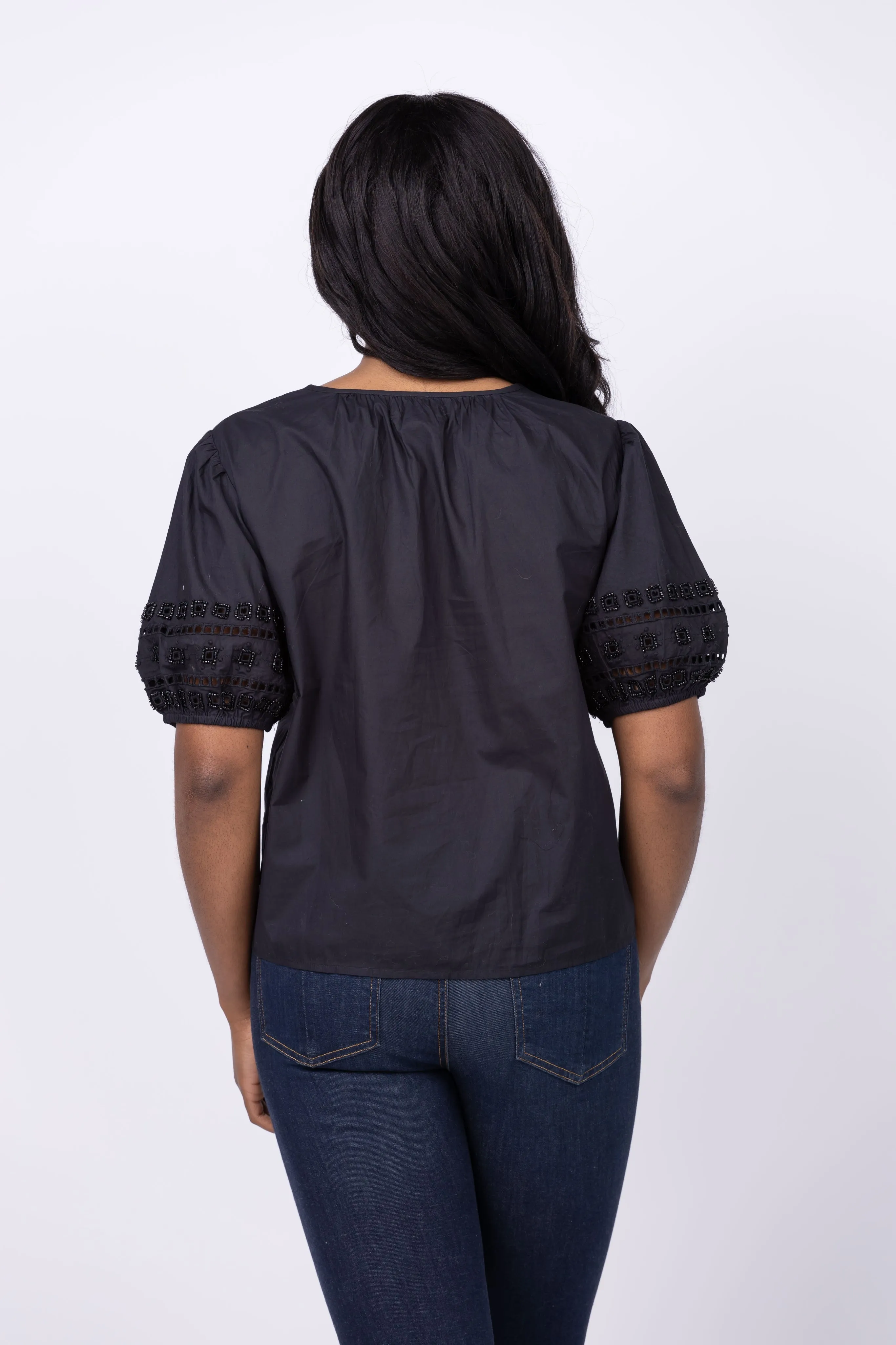 Velvet By Graham & Spencer Martah Top in Black